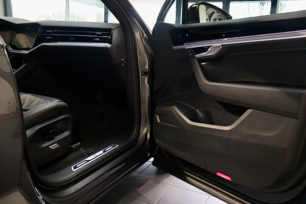 Volkswagen Touareg 3.0 TSi eHybrid R 4M PANO|TrkHk|22''