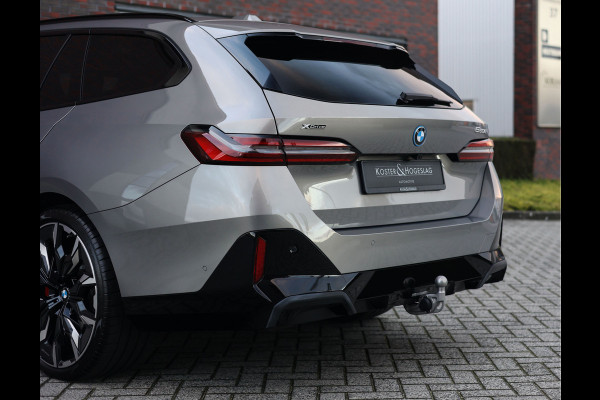 BMW 5 Serie Touring 550e xDrive | Oxid Grey - M Sport Pro