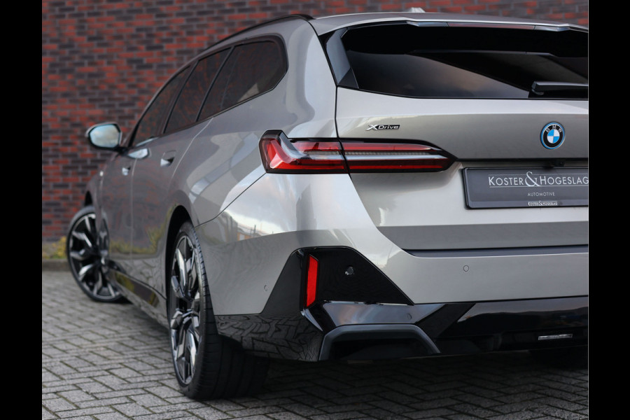 BMW 5 Serie Touring 550e xDrive | Oxid Grey - M Sport Pro