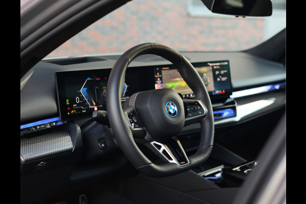 BMW 5 Serie Touring 550e xDrive | Oxid Grey - M Sport Pro