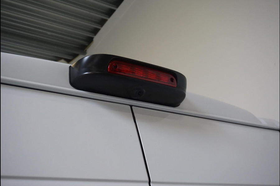 Opel Movano 2.2D 140 L2H2 Edition Opel Movano 2.2D 140  L2H2 Edition Airco  Navi PDC Trekhaak Cruise control Nieuw Model