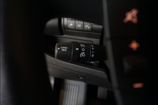 Opel Movano 2.2D 140 L2H2 Edition Opel Movano 2.2D 140  L2H2 Edition Airco  Navi PDC Trekhaak Cruise control Nieuw Model