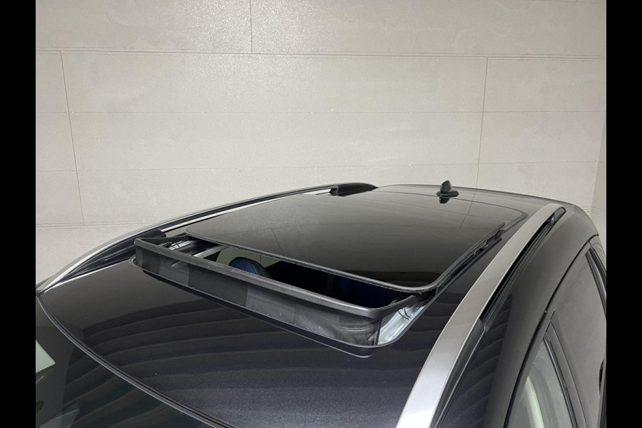 Lynk & Co 01 1.5 Plug-in Black Edition Sfeerver. 360° NAP