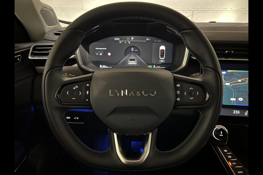 Lynk & Co 01 1.5 Plug-in Black Edition Sfeerver. 360° NAP