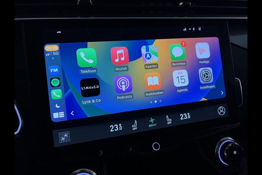 Lynk & Co 01 1.5 Plug-in Black Edition Sfeerver. 360° NAP