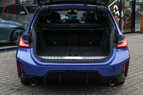 BMW 3 Serie Touring 330e | M-Sport Pro | 2 jaar garantie | Pano | ACC | LCI | Black Edition | Sfeerverlichting | Driving Assistant