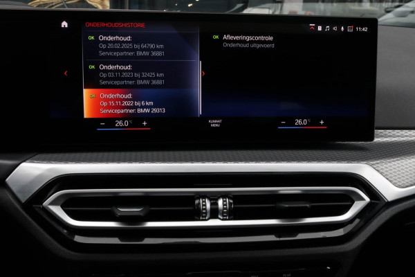 BMW 3 Serie Touring 330e | M-Sport Pro | 2 jaar garantie | Pano | ACC | LCI | Black Edition | Sfeerverlichting | Driving Assistant