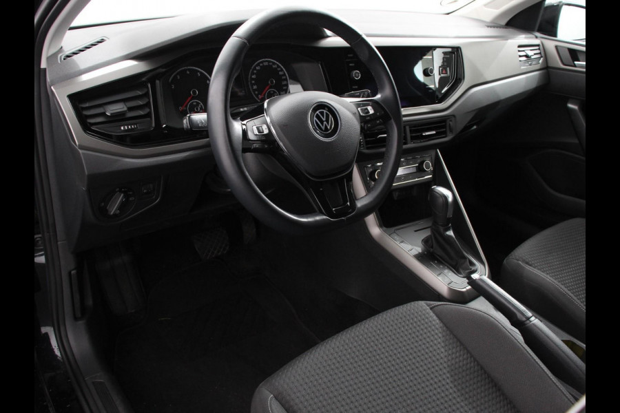 Volkswagen Polo 1.0 TSI DSG Comfortline Connect | Navigatie | Apple Carplay/Android Auto | Climate Control | Adaptive Cruise Control | Extra Getint Glas | Voorstoelen Verwarmd |