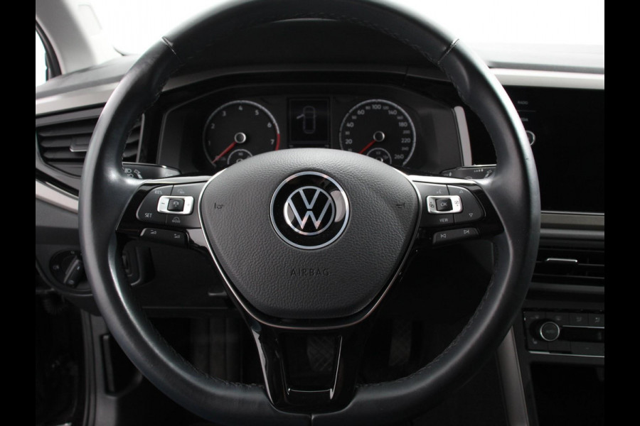 Volkswagen Polo 1.0 TSI DSG Comfortline Connect | Navigatie | Apple Carplay/Android Auto | Climate Control | Adaptive Cruise Control | Extra Getint Glas | Voorstoelen Verwarmd |