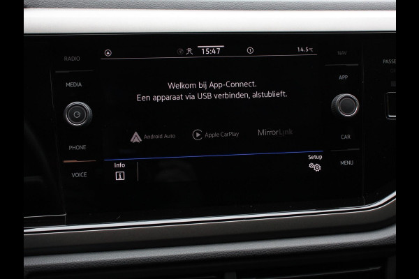 Volkswagen Polo 1.0 TSI DSG Comfortline Connect | Navigatie | Apple Carplay/Android Auto | Climate Control | Adaptive Cruise Control | Extra Getint Glas | Voorstoelen Verwarmd |