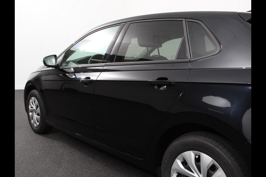 Volkswagen Polo 1.0 TSI DSG Comfortline Connect | Navigatie | Apple Carplay/Android Auto | Climate Control | Adaptive Cruise Control | Extra Getint Glas | Voorstoelen Verwarmd |