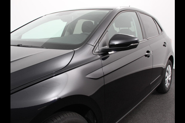 Volkswagen Polo 1.0 TSI DSG Comfortline Connect | Navigatie | Apple Carplay/Android Auto | Climate Control | Adaptive Cruise Control | Extra Getint Glas | Voorstoelen Verwarmd |