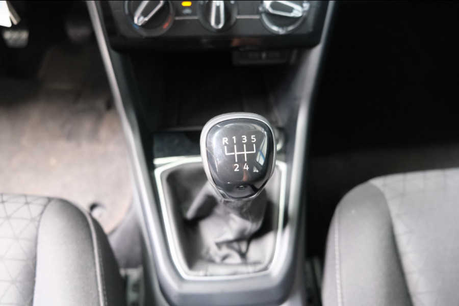 Volkswagen T-Cross 1.0 TSI Life - N.A.P. Airco, Cruise, Navi, PDC.