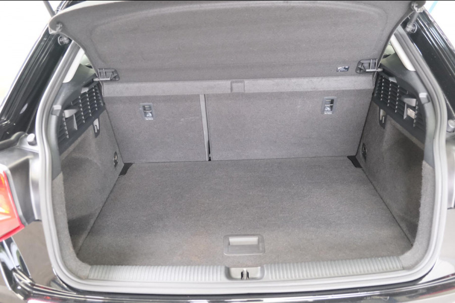 Audi Q2 30 TFSI Pro Line - N.A.P. Airco, Cruise, Navi, PDC.