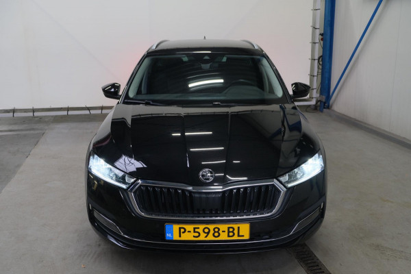 Škoda Octavia Combi 1.0 e-TSI Business Edition Automaat - N.A.P. Airco, Cruise, PDC, Trekhaak.