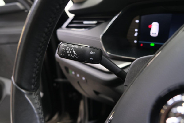 Škoda Octavia Combi 1.0 e-TSI Business Edition Automaat - N.A.P. Airco, Cruise, PDC, Trekhaak.