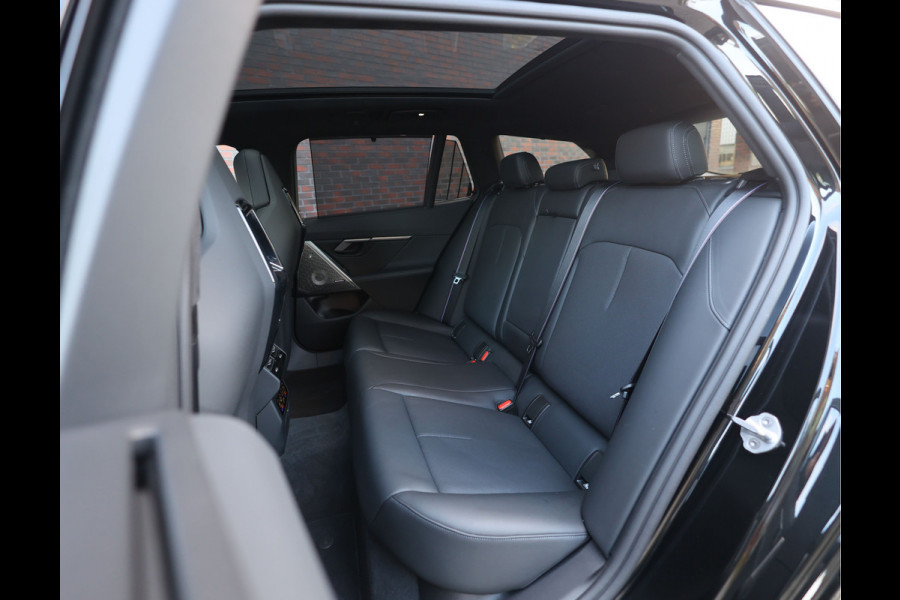 BMW 550e Touring xDrive | M Sport Pro - Trekhaak - Bow&Wil