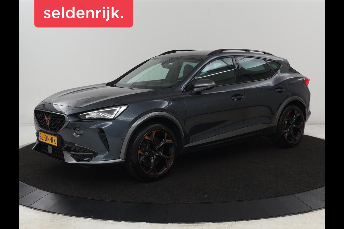 CUPRA Formentor 1.4 eHybrid VZ | 245pk | Trekhaak | Leder | Stoelverwarming | Camera | Carplay | Adaptive cruise | Memory | Keyless | 19'' | Full LED | Sportstoelen | PHEV | Plug In