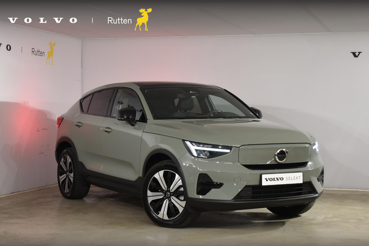 Volvo C40 231PK Single Motor 70 kWh Plus Dark / Navigatie / Camera / Parkeersensoren / Stoelverwarming / Stuurverw. / Adaptieve Cruise Control / LM Velgen /