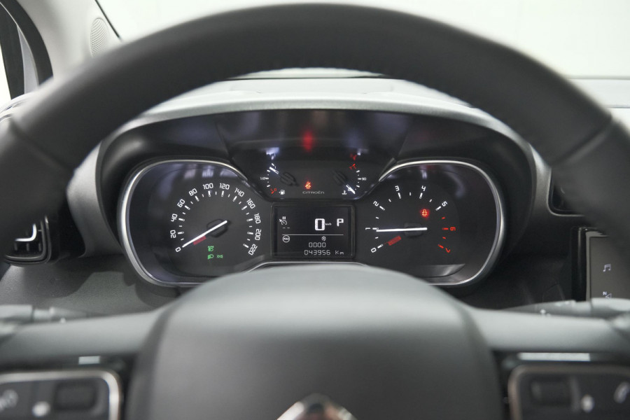 Citroën C3 Aircross PureTech 130 EAT6 Plus | Stoelverwarming | Apple Carplay | Parkeersensoren