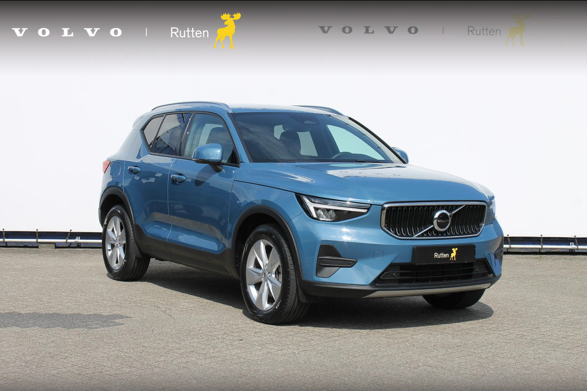Volvo XC40 B3 177PK Automaat Core Google infotainment / Draadloos telefoon opladen / Elektrisch bedienbare bestuurdersstoel met geheugen / Adaptieve Cruise Control