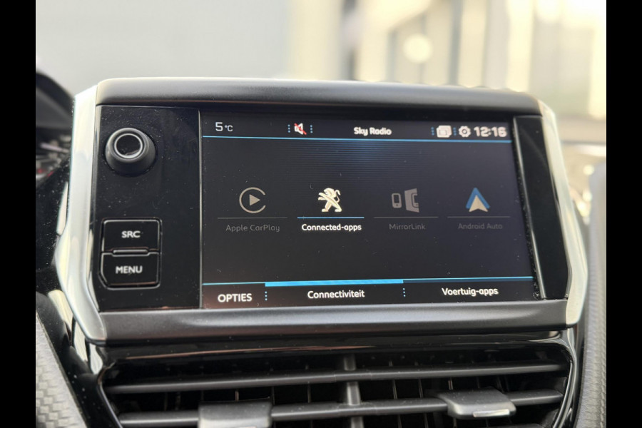 Peugeot 2008 1.2 PureTech Signature Navi,Apple Carplay,Airco,Cruise,Trekhaak,PDC,Distributie riem v.v. 2025,N.A.P,APK tot 03-2027