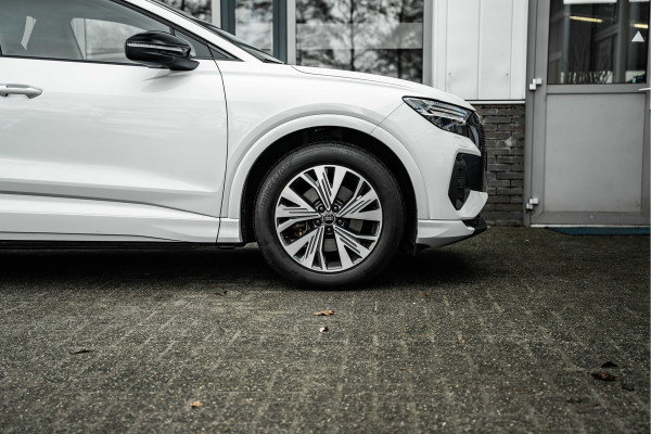 Audi Q4 e-tron 35 Launch edition Advanced Plus | Panoramadak