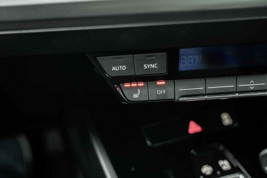 Audi Q4 e-tron 35 Launch edition Advanced Plus | Panoramadak