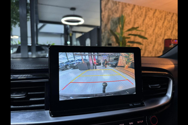 Kia ProCeed 1.6 T-GDI GT Garantie Trekhaak Pano Memory Camera Carplay StuurVW StoelVW Blindspot Elek Achterklep Navi Led Rijklaar