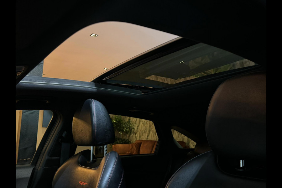 Kia ProCeed 1.6 T-GDI GT Garantie Trekhaak Pano Memory Camera Carplay StuurVW StoelVW Blindspot Elek Achterklep Navi Led Rijklaar