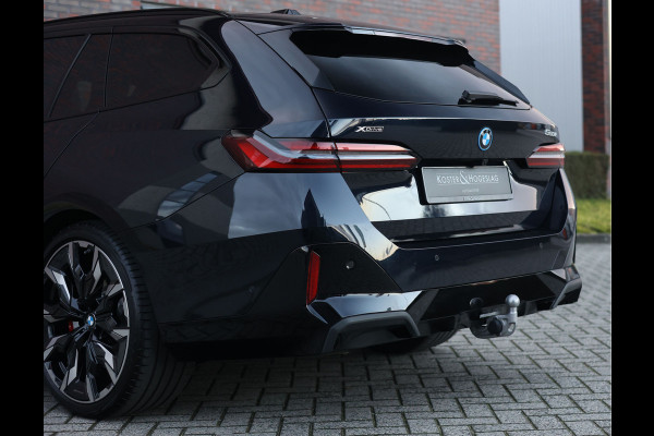 BMW 550e Touring xDrive | Carbonzwart - Bow&Wil - Trekhaak