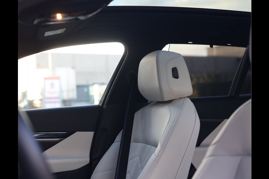 BMW 550e Touring xDrive | Carbonzwart - Bow&Wil - Trekhaak