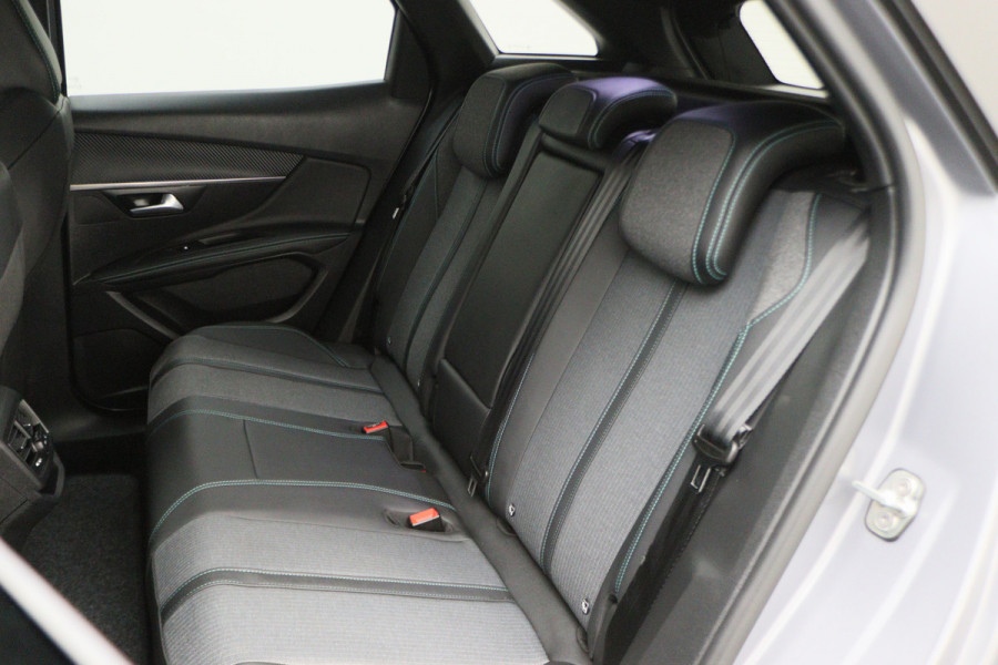 Peugeot 3008 1.6 HYbrid 225 Allure Pack Business Virtual Cockpit, ACC, Camera, Apple Carplay, DAB, LED, 19"