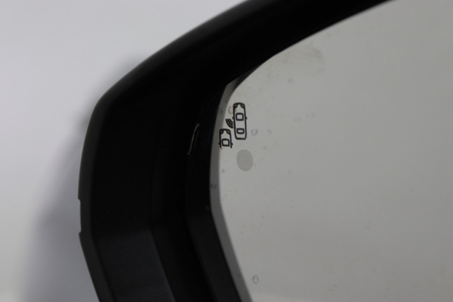 Peugeot 3008 1.6 HYbrid 225 Allure Pack Business Virtual Cockpit, ACC, Camera, Apple Carplay, DAB, LED, 19"