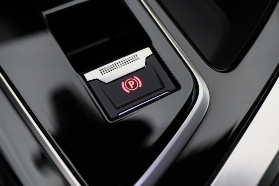 Peugeot 3008 1.6 HYbrid 225 Allure Pack Business Virtual Cockpit, ACC, Camera, Apple Carplay, DAB, LED, 19"