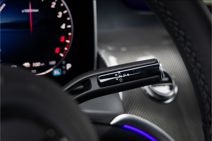 Mercedes-Benz GLC Coupé 300de 4MATIC AMG Line Alpingrau - Luchtvering