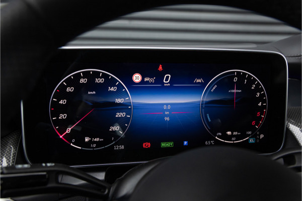 Mercedes-Benz GLC Coupé 300de 4MATIC AMG Line Alpingrau - Luchtvering