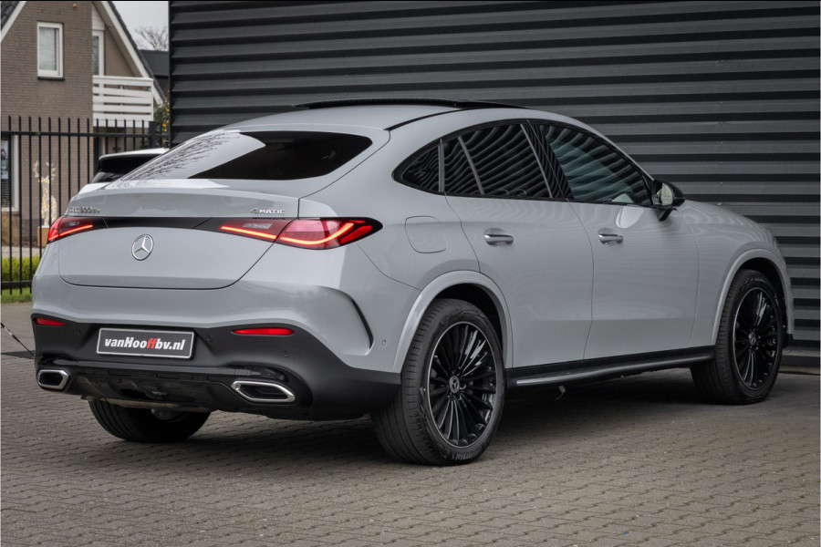 Mercedes-Benz GLC Coupé 300de 4MATIC AMG Line Alpingrau - Luchtvering