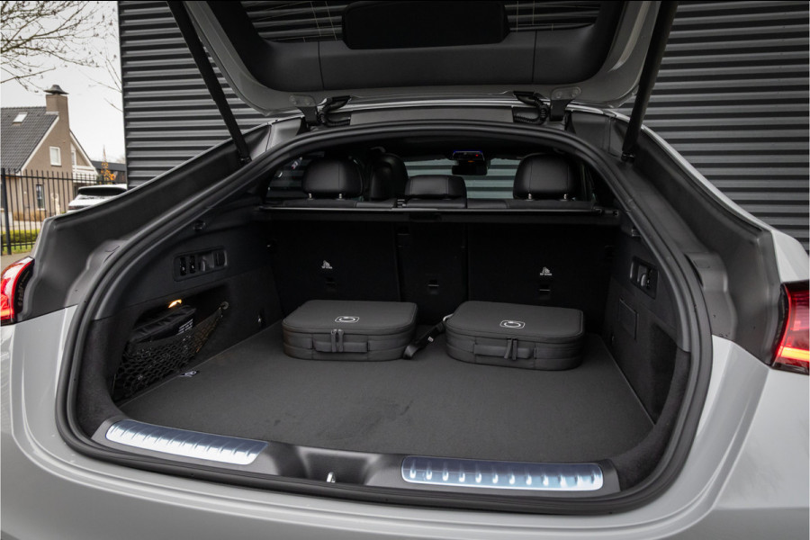 Mercedes-Benz GLC Coupé 300de 4MATIC AMG Line Alpingrau - Luchtvering