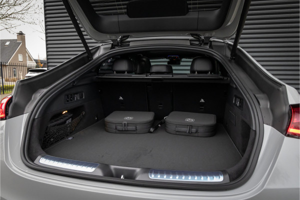 Mercedes-Benz GLC Coupé 300de 4MATIC AMG Line Alpingrau - Luchtvering