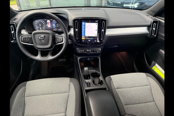 Volvo XC40 1.5 T4 Recharge Inscription - Automaat - Navi - Camera - Parkeerhulp - Climate