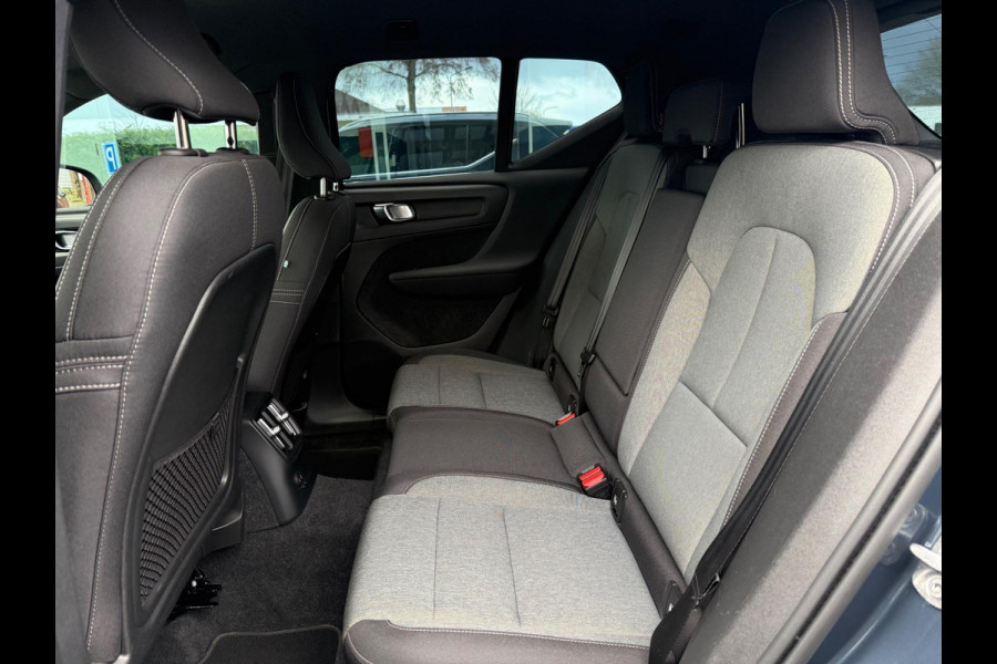 Volvo XC40 1.5 T4 Recharge Inscription - Automaat - Navi - Camera - Parkeerhulp - Climate