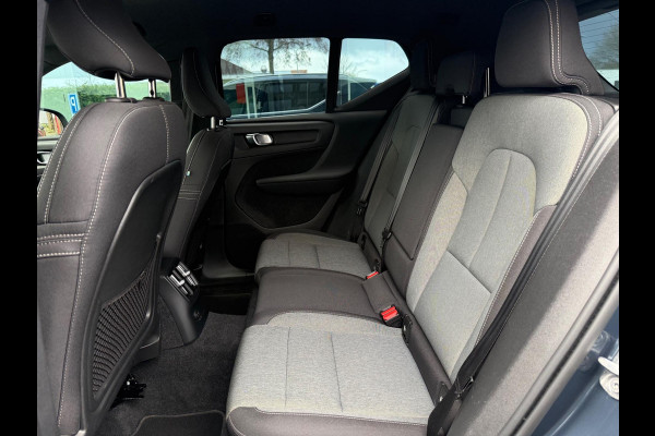 Volvo XC40 1.5 T4 Recharge Inscription - Automaat - Navi - Camera - Parkeerhulp - Climate
