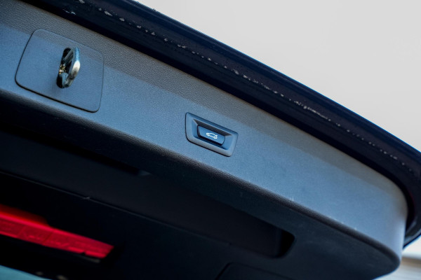 BMW X1 xDrive20d M Pakket Panodak Leer HUD Cruise Navi Stoelverw.