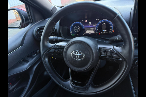 Toyota Yaris 1.5 HYBRID 2024 176PK EXECUTIVE SPORT ACC LED AUT LANE-ASSIST LUXE