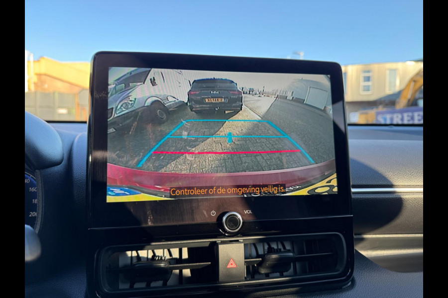 Toyota Yaris 1.5 HYBRID 2024 176PK EXECUTIVE SPORT ACC LED AUT LANE-ASSIST LUXE