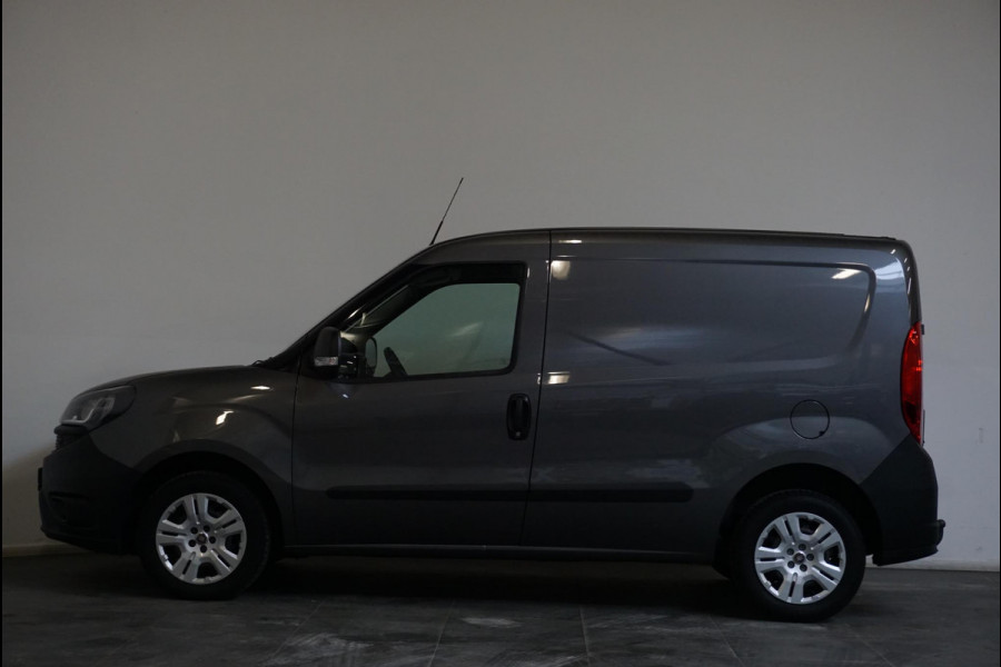 Fiat Doblò Cargo 1.6 MJ L1H1 SX ECO JET 3-Zits Navi Bluetooth DABCruisecontrol