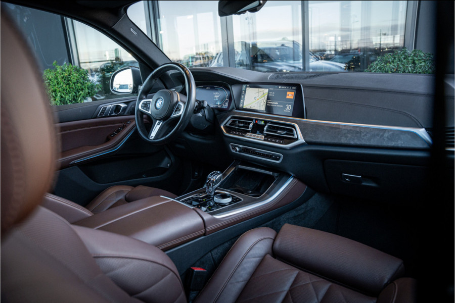 BMW X5 xDrive45e High Executive - M Sport | Panorama | Memory | Elek. Trekhaak | HUD