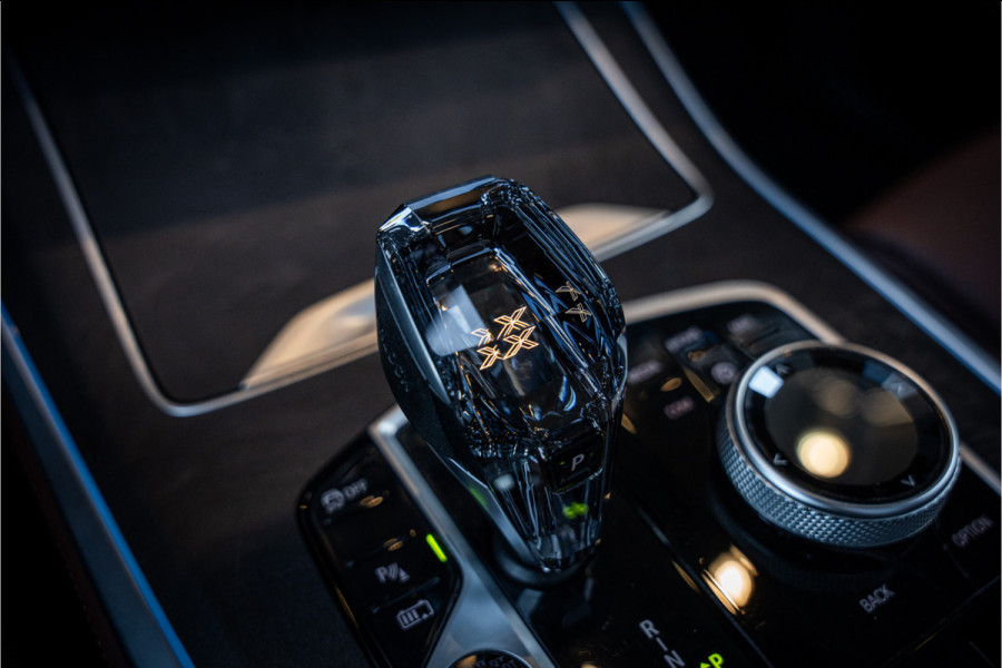 BMW X5 xDrive45e High Executive - M Sport | Panorama | Memory | Elek. Trekhaak | HUD