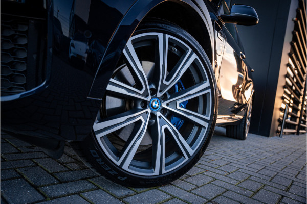 BMW X5 xDrive45e High Executive - M Sport | Panorama | Memory | Elek. Trekhaak | HUD